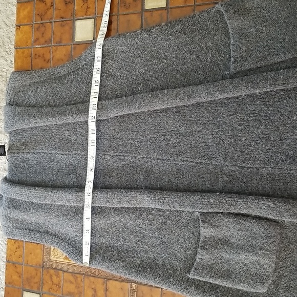 Sweater vest - Picture 5 of 8